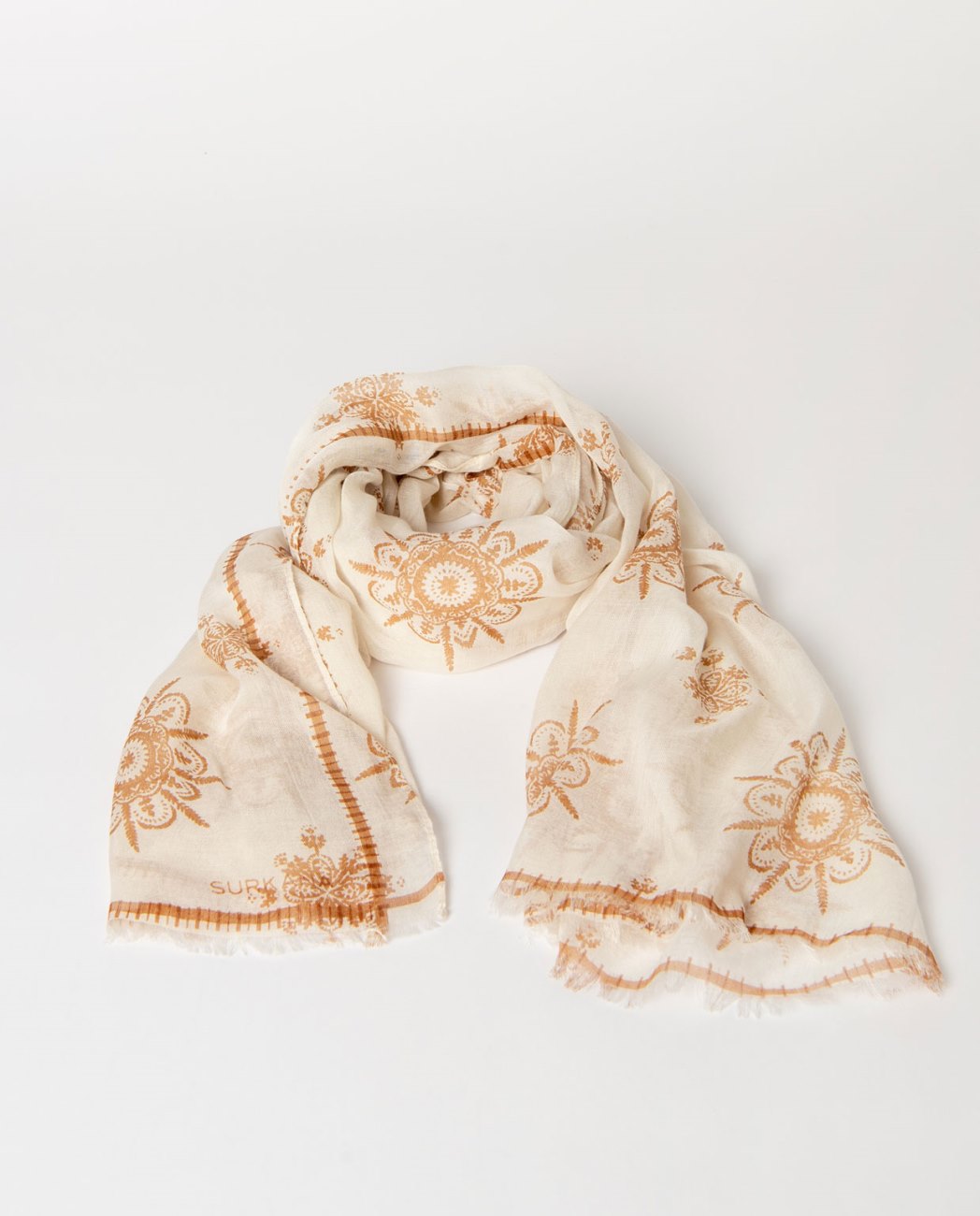 Pañuelo rectangular estampado