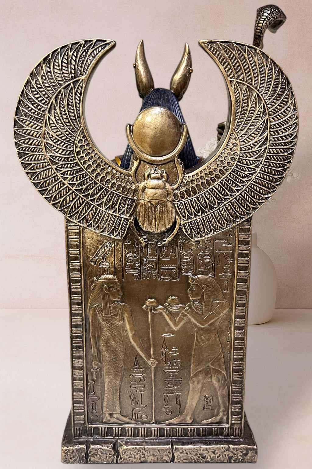 Figura del Dios Anubis – Guardián de los Reinos Invisibles