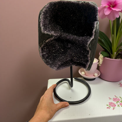 Peana de Amatista Uruguaya de Color Profundo