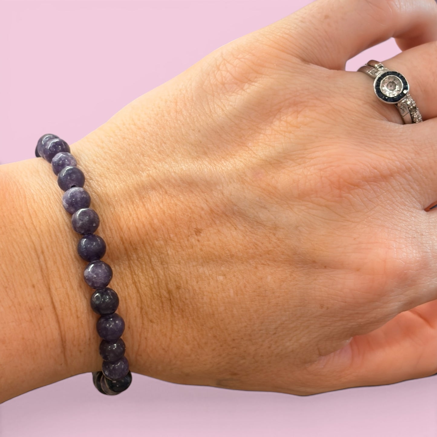 Pulsera bolita mica lepidolita
