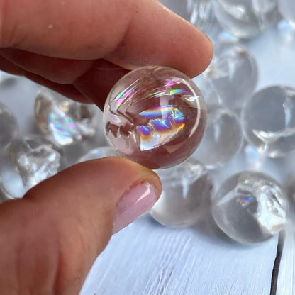Esfera de cuarzo cristal con arcoíris