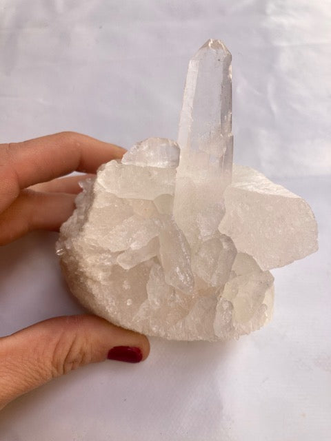 Drusa de Cuarzo cristal con punta Lemuriana 275gr