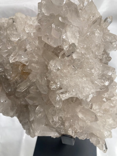 Drusa de Cuarzo cristal con Peana 4k