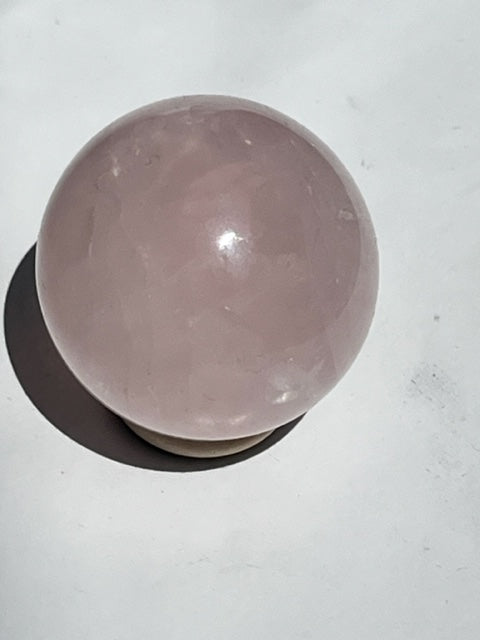 Esfera de Cuarzo rosa en bruto 4 cm