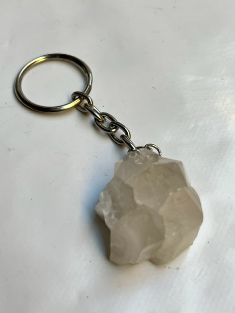 Llavero drusa de cuarzo cristal