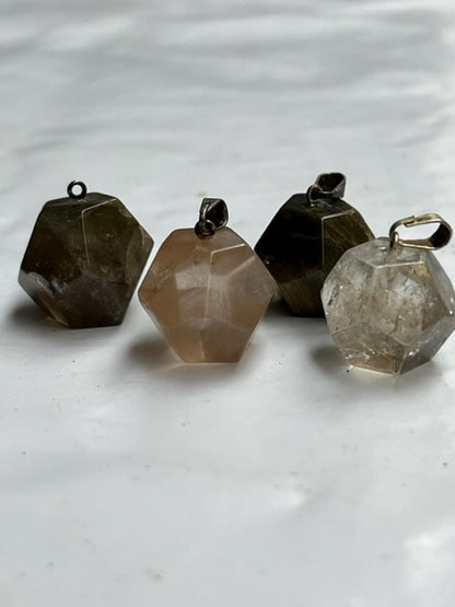 Colgante Dodecaedro de cuarzo chamánico - Vega Luna Dream