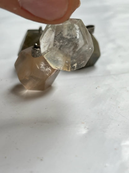 Colgante Dodecaedro de cuarzo chamánico - Vega Luna Dream