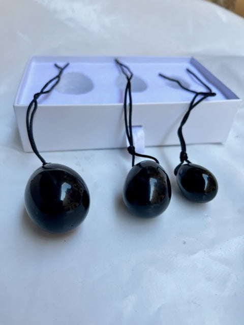 Pack de tres Huevos Yoni de obsidiana