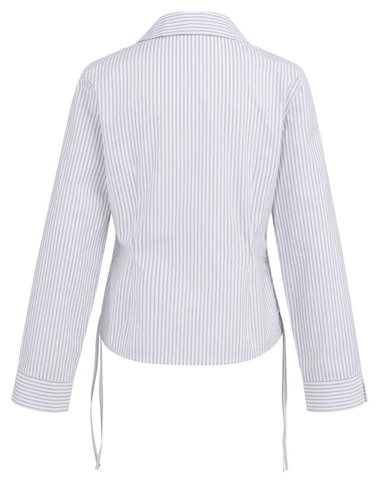 Blusa entallada con cordones laterales