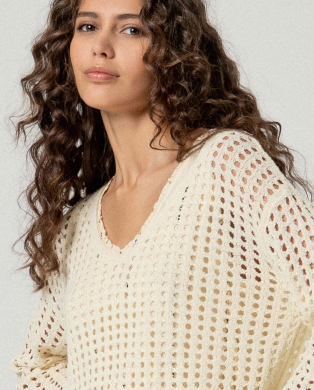 Jersey escote pico crema SURKANA
